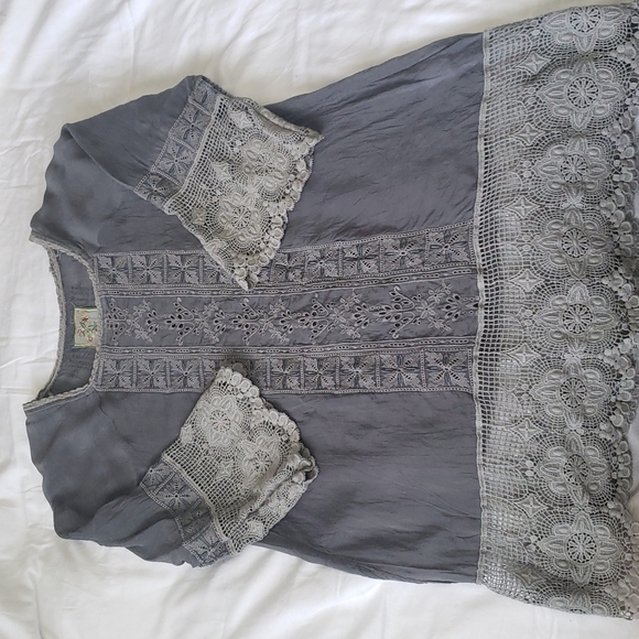 Johnny Was Tops - Johnny Was Boho Embroidered Lace Tunic Top, Grey, Size XS